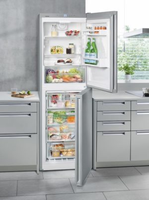 Liebherr CNel4213 60cm Freestanding Fridge Freezer