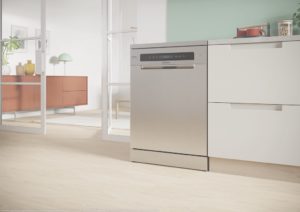 Candy CF 5C7F0X-80 Freestanding Dishwasher - Image 5