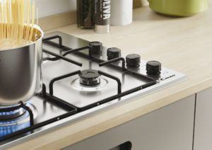 Candy CHW6LBX 60cm Gas Hob - Image 6