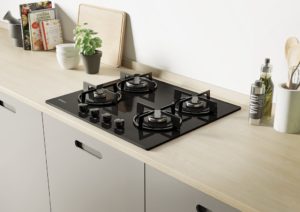 Candy CVW6BB 60cm Gas Hob - Image 4