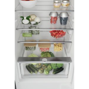 Hotpoint HTC18T112 Integrated Frost Free Fridge Freezer - Image 8