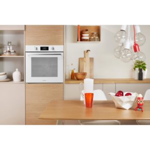 Indesit IFW 6340 WH UK Electric Single Built-In Oven - White - Image 4