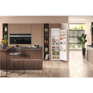 Hotpoint HTSD184011A1 Integrated Fridge - Image 4