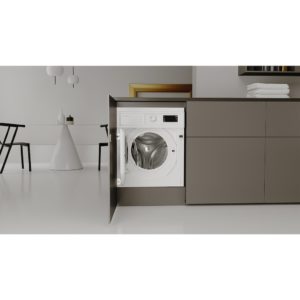 Whirlpool BI WMWG 91484 UK Integrated Washing Machine - White - Image 5