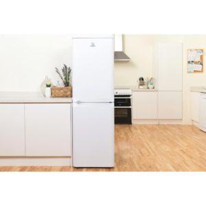 Indesit IB55 732 W UK Freestanding Fridge Freezer - White - Image 4