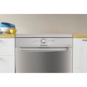 Indesit DFE 1B19 X UK Dishwasher - Silver - Image 8