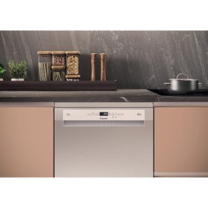 Hotpoint Full Size Freestanding Dishwasher - Stainless Steel - 15 Place Settings - C Rated - H7F HP43 X UK - Image 6