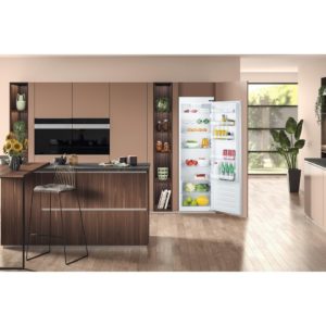 Hotpoint HS 18012 UK Built-In Larder Fridge - Image 2