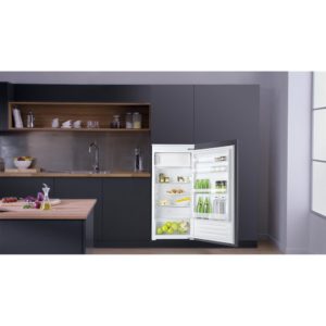 Hotpoint HSZ 12 A2D.UK 1 Integrated Fridge - Image 5