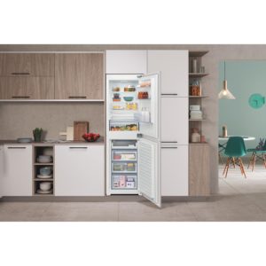 Indesit EIB150502D Built-In Fridge Freezer - Image 3