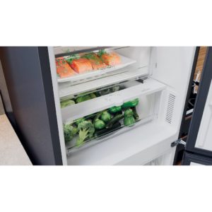 Hotpoint H7X93TSK Freestanding Fridge Freezer - Image 9