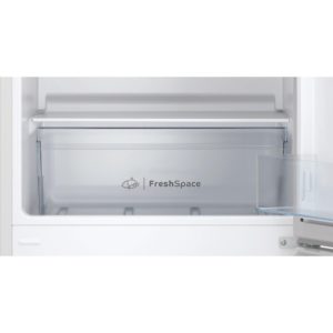 Indesit IB55 532 W UK Freestanding Fridge Freezer - Image 5