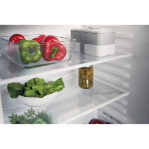 Indesit INBUL011.UK Undercounter Integrated Fridge - Image 5