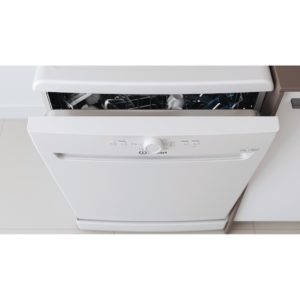 Indesit DFE 1B19 UK Dishwasher - White - Image 9