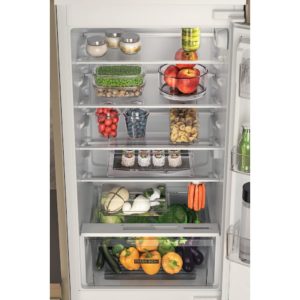 Whirlpool WHC18D041A1 Built-In Fridge Freezer - Image 7