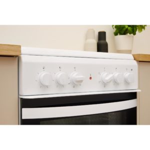 Indesit IS5V4KHW/UK Cooker - White - Image 6