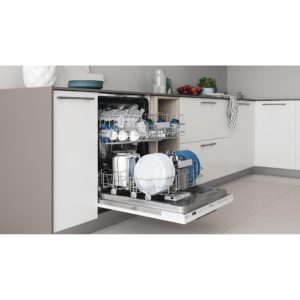 Indesit DIC3B16UK Integrated Dishwasher - Image 7