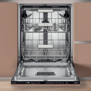 Hotpoint Full Size Built In Dishwasher - 15 Place Settings - C Rated - H7I HP42 L UK - Image 3