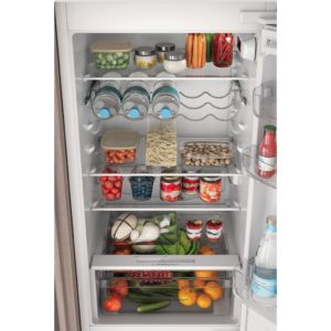 Indesit INC18D011B1 Built-In Fridge Freezer - Image 7