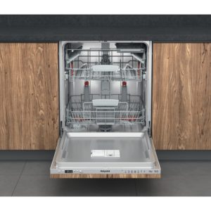 Hotpoint HIC 3C33 CWE UK Integrated Dishwasher - Image 3