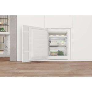 Whirlpool WHC18 T332 P UK Built-In Fridge Freezer - Image 6