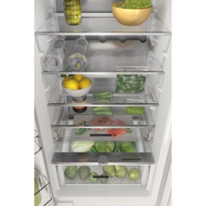 Whirlpool WHC18 T332 P UK Built-In Fridge Freezer - Image 10