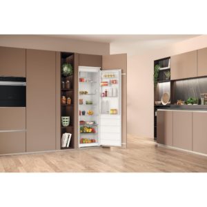 Hotpoint HTSD18A011A1 Integrated Fridge - Image 5