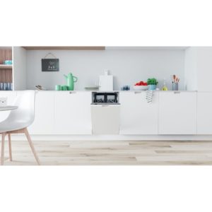 Indesit DSIO 3T224 E Z UK N Integrated Dishwasher - Image 3