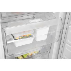 Hotpoint HF 1801 E F1 UK Integrated Freezer - Image 11