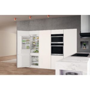 Whirlpool WHC18 T311 UK Built-In Fridge Freezer - Image 5