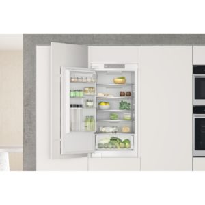 Whirlpool WHC18 T311 UK Built-In Fridge Freezer - Image 7