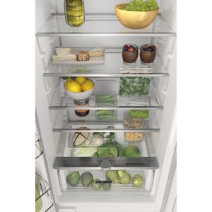 Whirlpool WHC18 T311 UK Built-In Fridge Freezer - Image 10