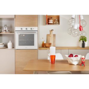 Indesit IFW 6230 WH UK Electric Single Built-In Oven - White - Image 6