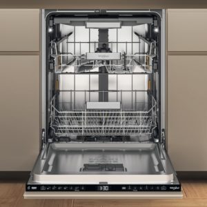 Whirlpool W7I HF60 TUS UK Built-In 15 Place Setting Dishwasher - Image 3