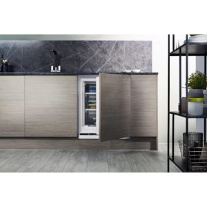 Hotpoint HZ A1.UK 1 Integrated Freezer - Image 7