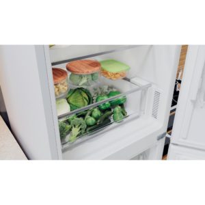 Hotpoint H7X83AW Freestanding Fridge Freezer - Image 9