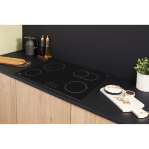 Hotpoint HR 724 B H Ceramic Hob - Black - Image 4