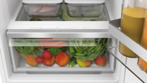 Bosch KIV87VSE0G, Built-in fridge-freezer with freezer at bottom - Image 4