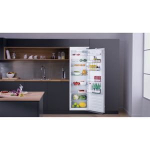 Hotpoint HS 18011 UK Integrated Fridge - Image 2