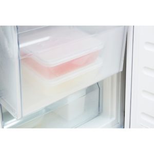 Indesit IB 7030 A1 D.UK 1 Integrated Fridge Freezer - Image 6