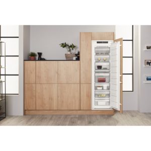 Hotpoint HF 1801 E F1 UK Integrated Freezer - Image 5