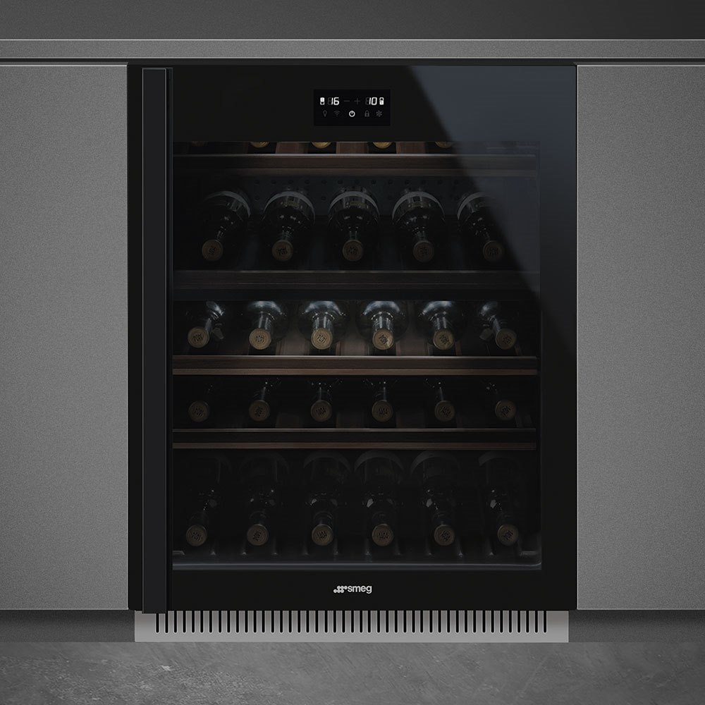Smeg CVI638RWN3 60cm Dolce Stil Novo Undercounter Wine Cooler with RH Hinge - Image 3
