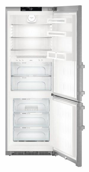 Liebherr CBNef5735 Frost Free Fridge-Freezer with BioFresh - Image 2