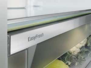 Liebherr ICNe5133 Fully Integrated Fridge Freezer - Image 7