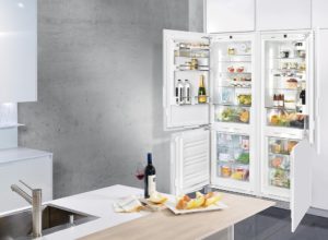 Liebherr ICN3386 178cm Built-In Fridge Freezer - Image 4