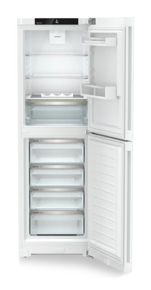 Liebherr CNd5204 Freestanding Fridge Freezer with EasyFresh and NoFrost - Image 3