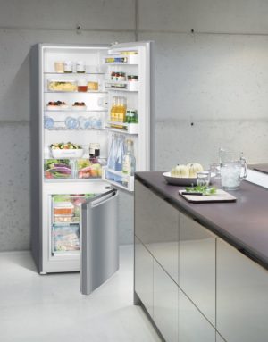 Liebherr CUel2831 55cm Wide Fridge Freezer - Image 3