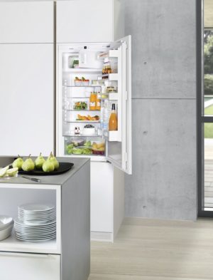 Liebherr IK2324 Built-In Fridge - Image 4