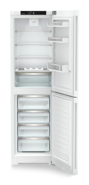 Liebherr CNd5704 Freestanding Fridge Freezer with EasyFresh and NoFrost - Image 3