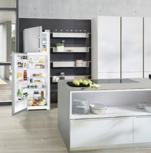 Liebherr CTNesf3663 60 cm freestanding top mount fridge freezer - Image 3